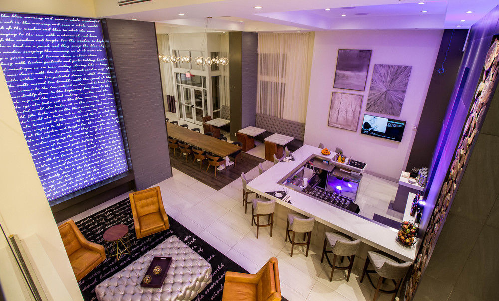 Tryp By Wyndham Savannah