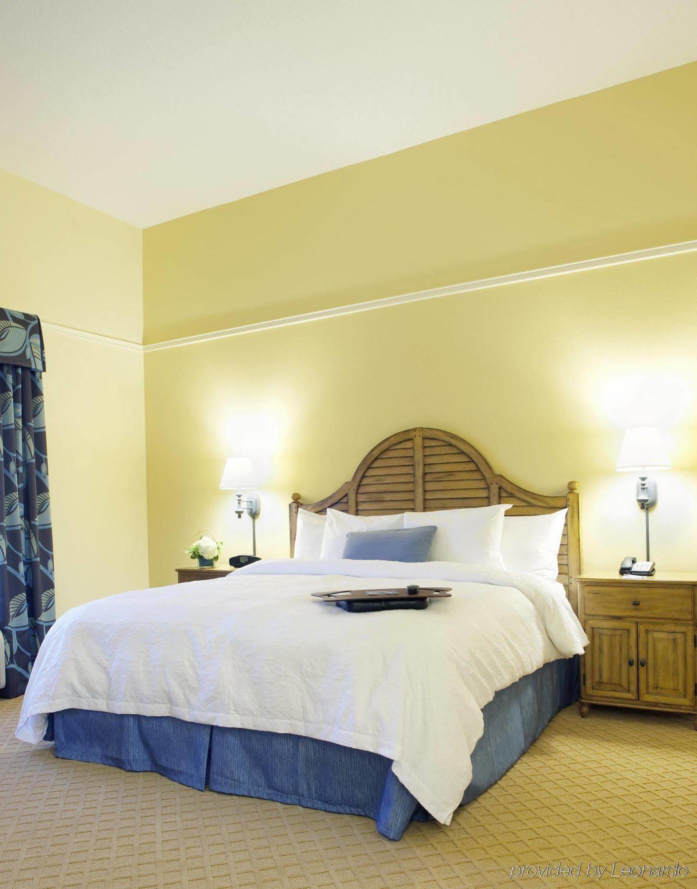 Hotel Hampton & Savannah/midtown 3*