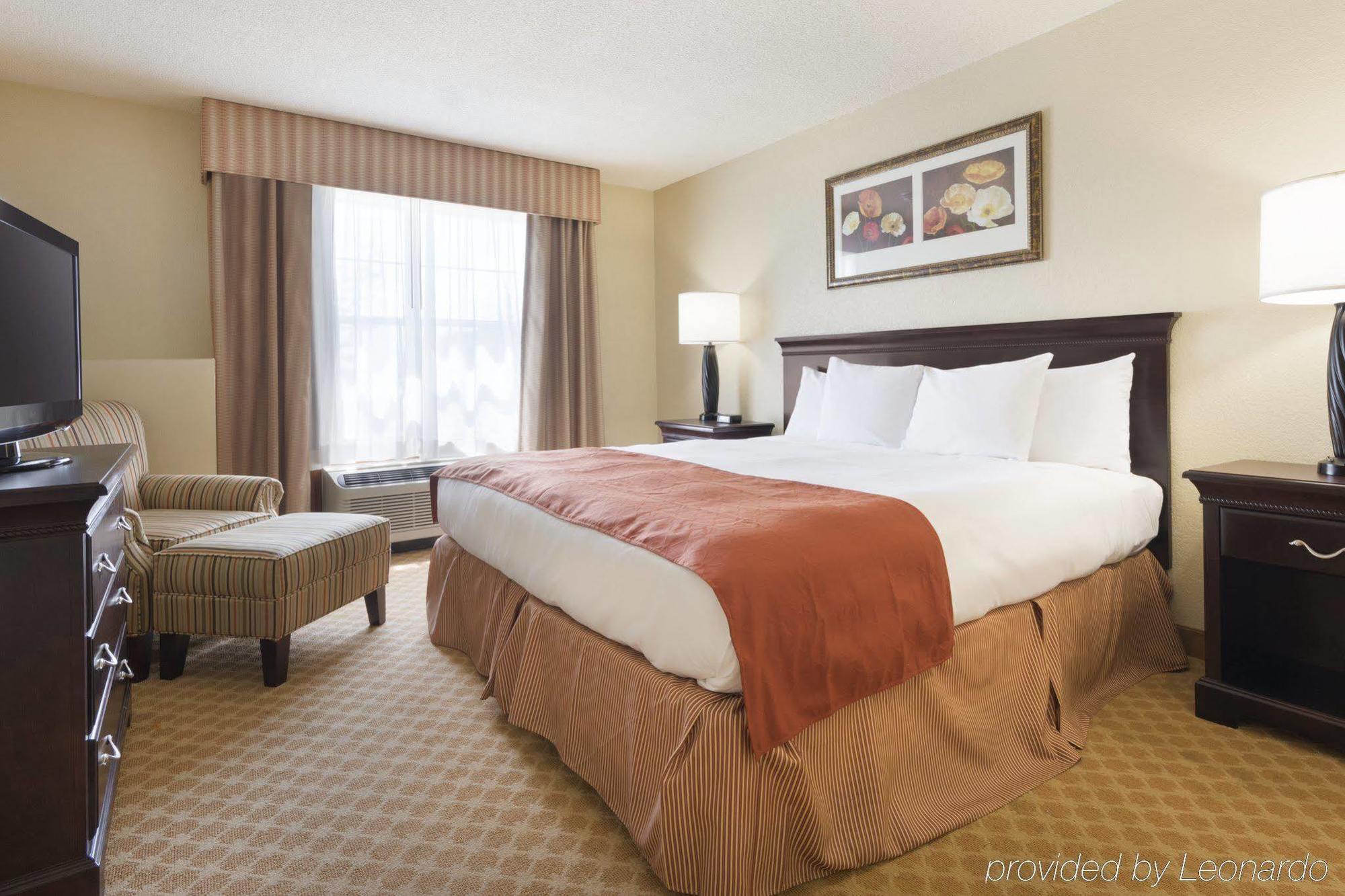 Hotel Country & By Radisson, Midtown, Ga