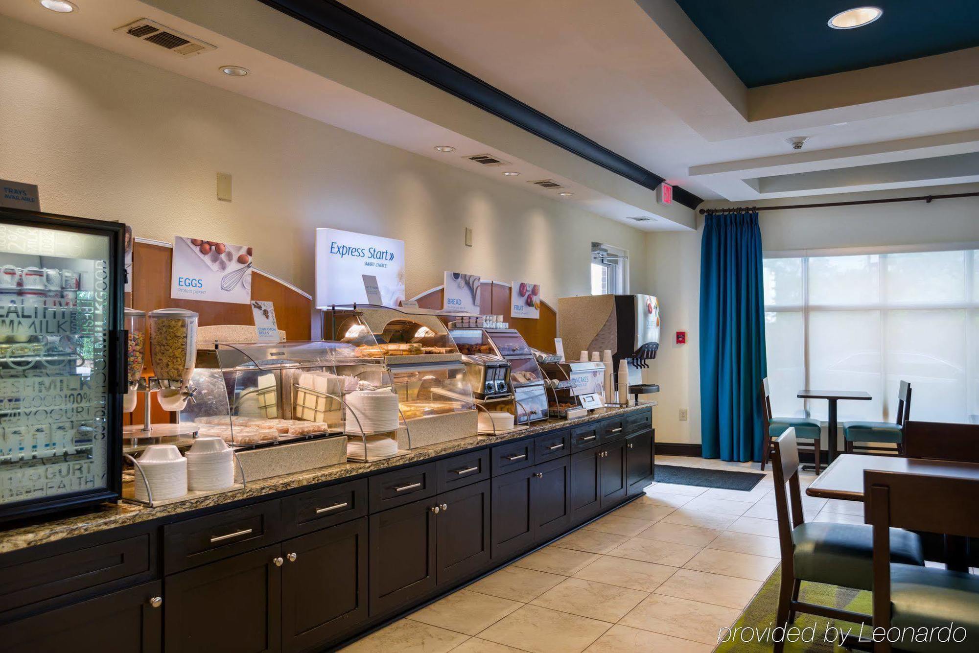 Express & Midtown By Ihg Hotel Savannah