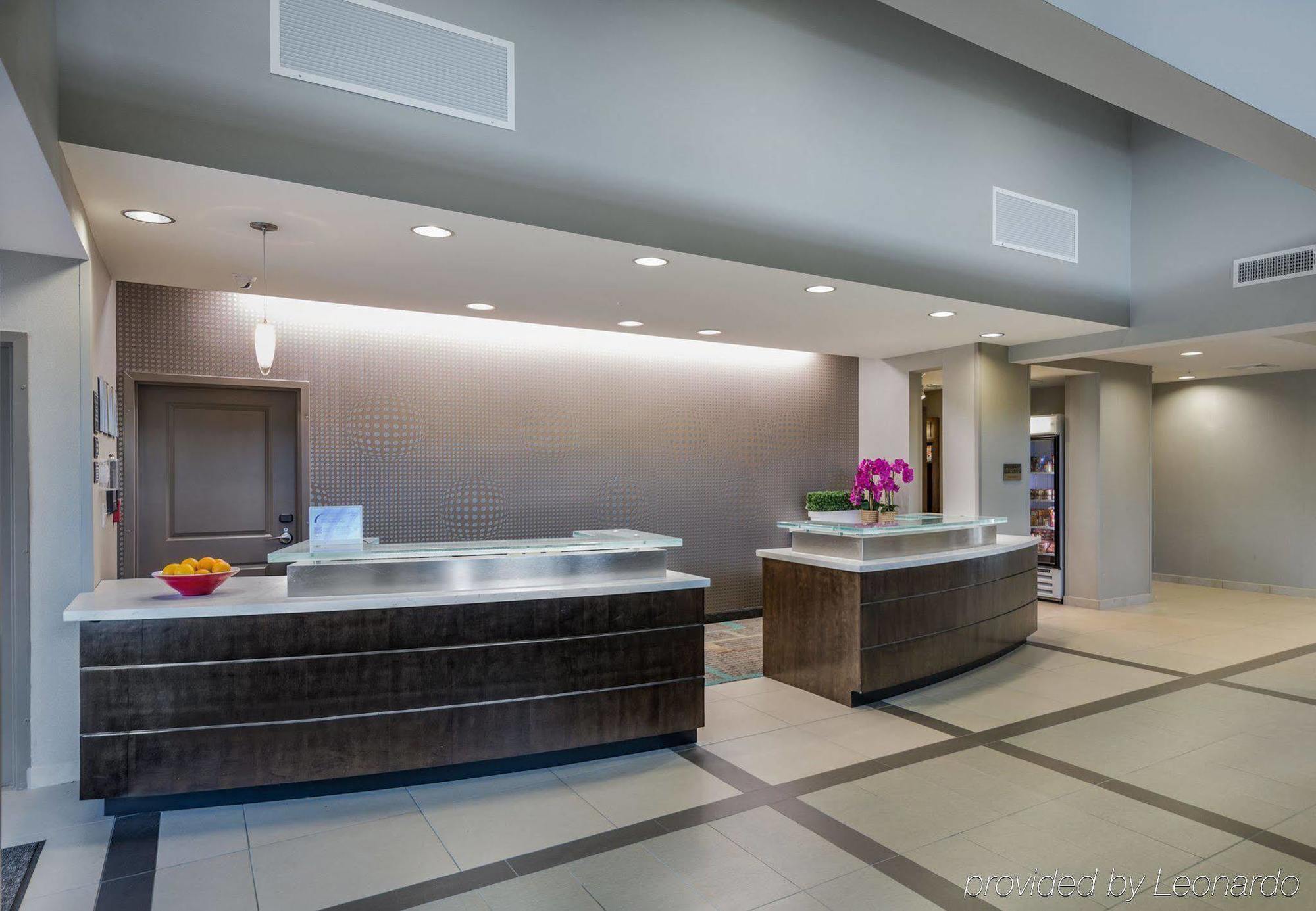 By Marriott Airport