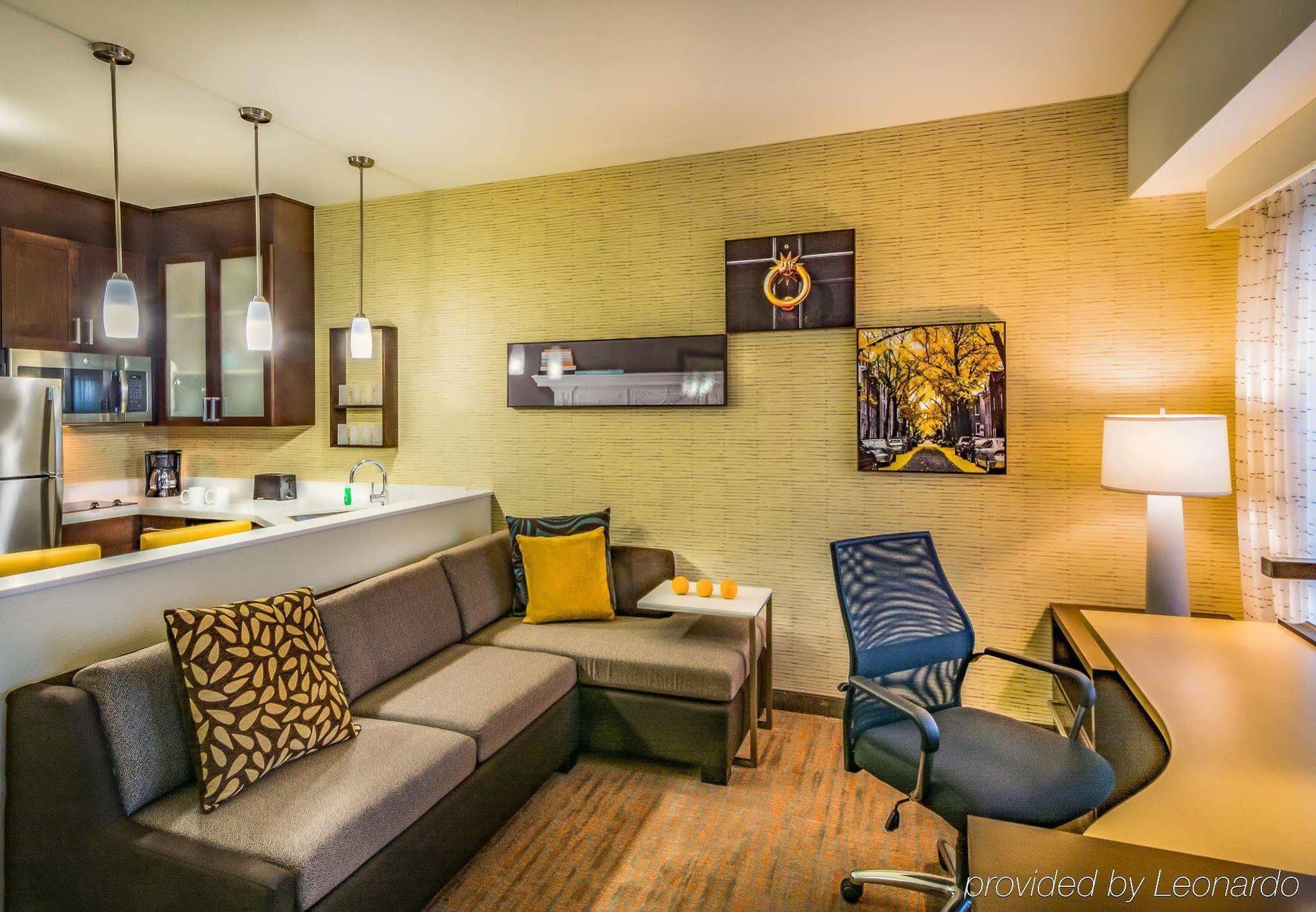 By Marriott Airport Savannah