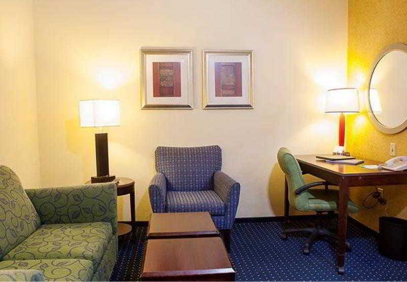 Springhill Airport Hotel Savannah