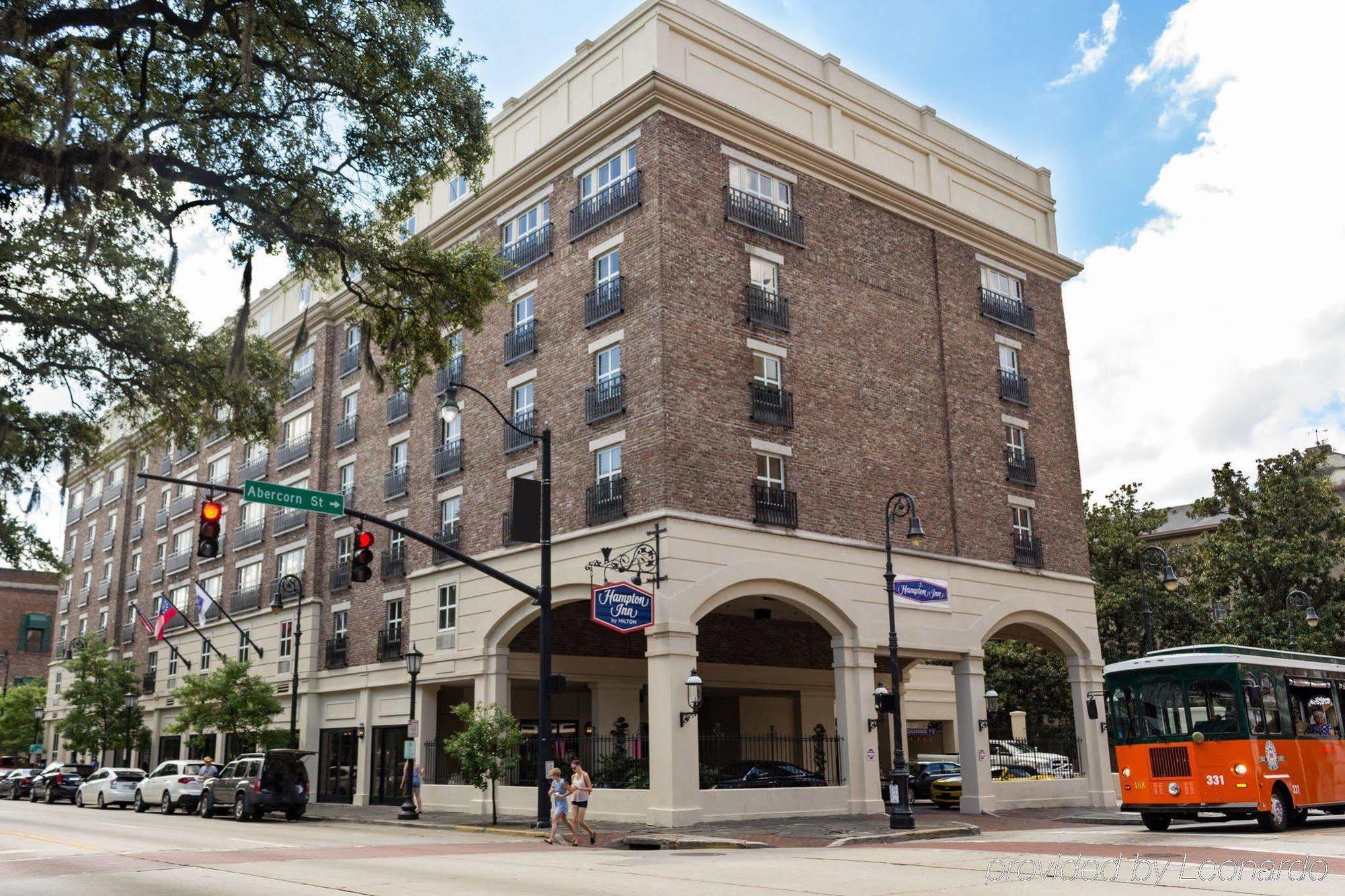 Hampton & Historic District 3* Savannah