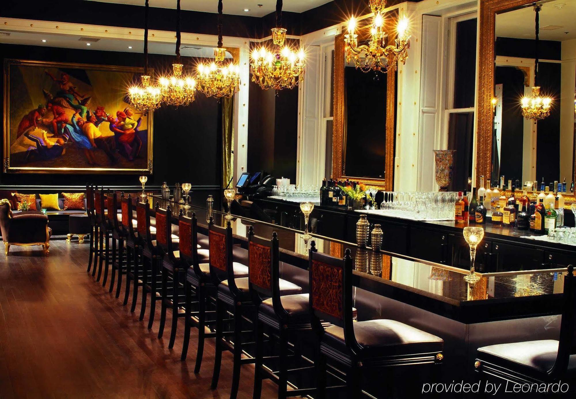 Mansion On Forsyth Park 4*