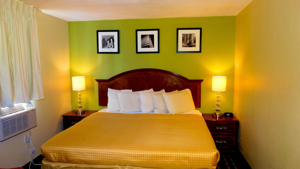 Hotel Garden 2*
