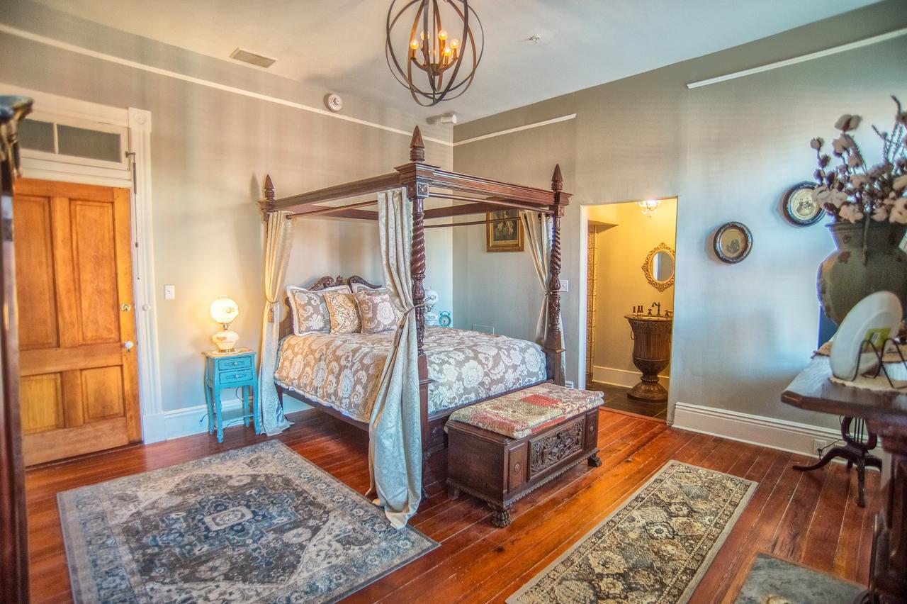 Bed & Breakfast Mcmillan 4*