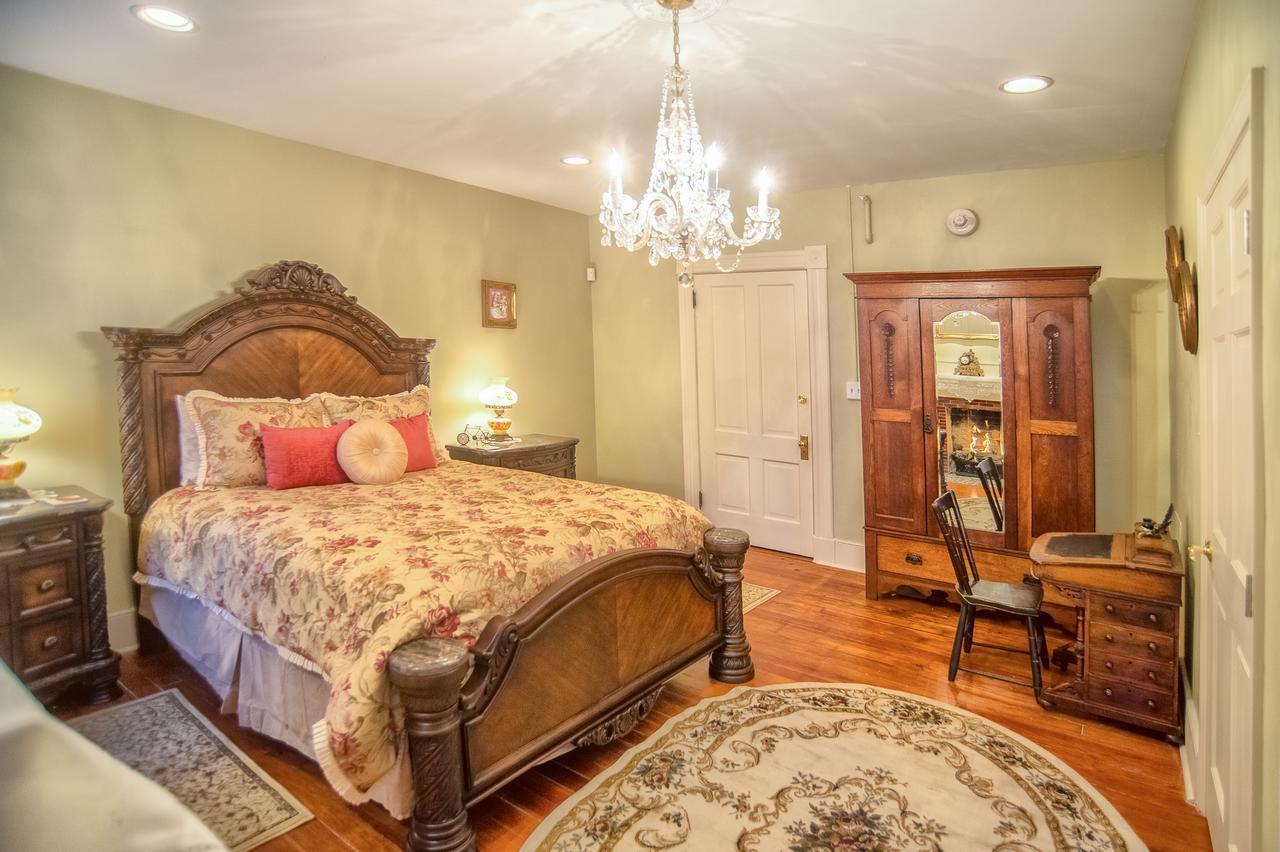 Mcmillan Bed & Breakfast 4*