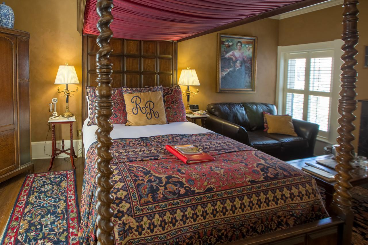 Hotel Ballastone 4*