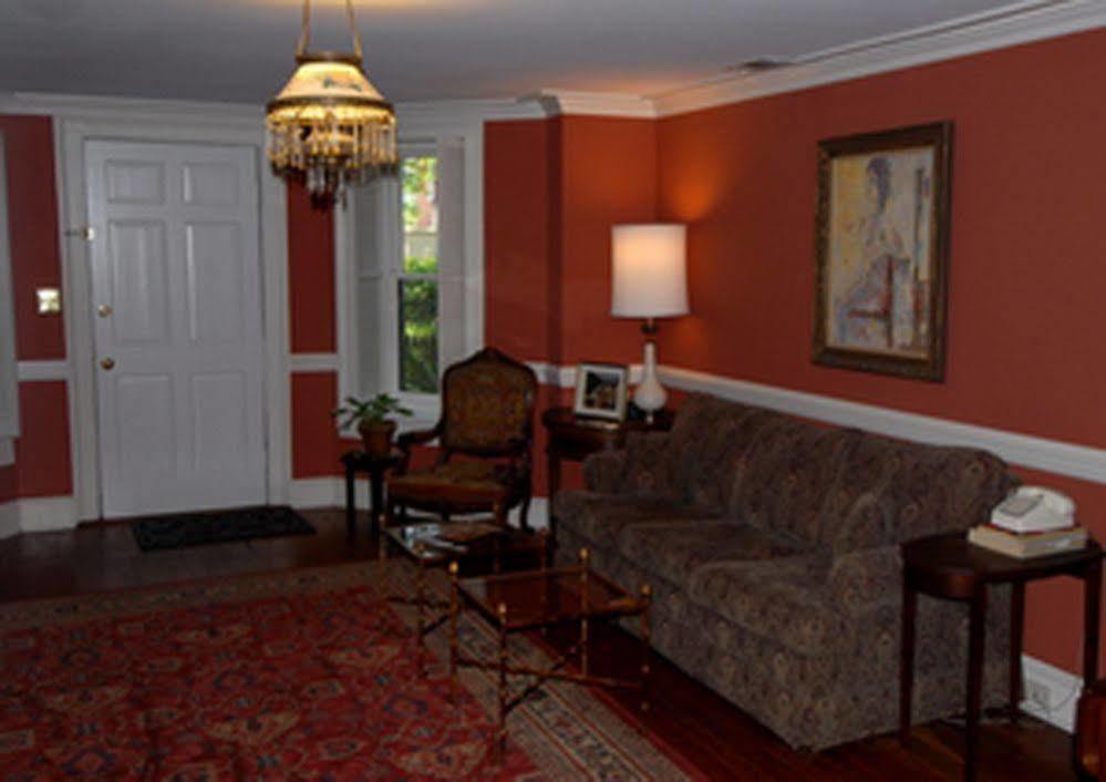Hotel Joans On Jones 3*