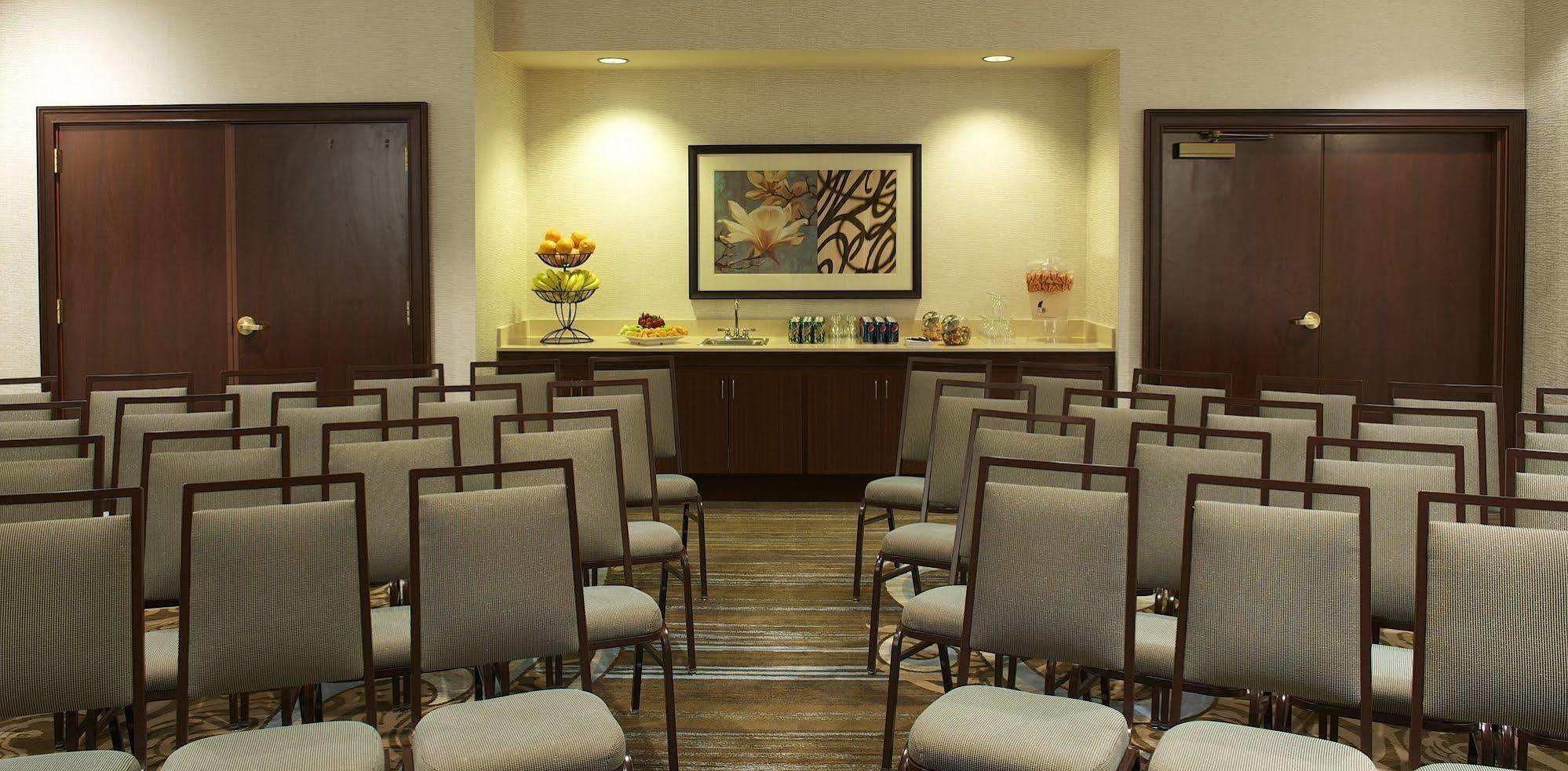Hotel Courtyard By Marriott Downtown - Historic District Savannah