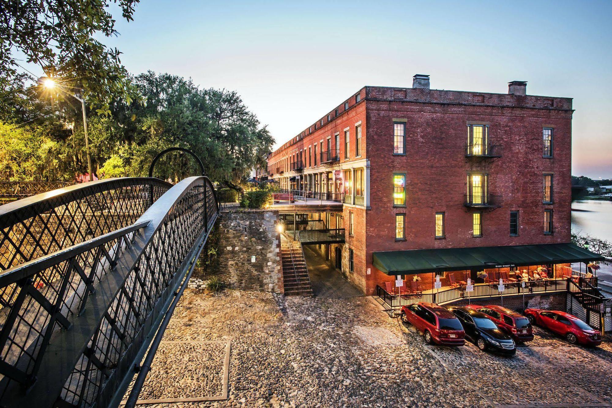 River Street (adults Only) Savannah