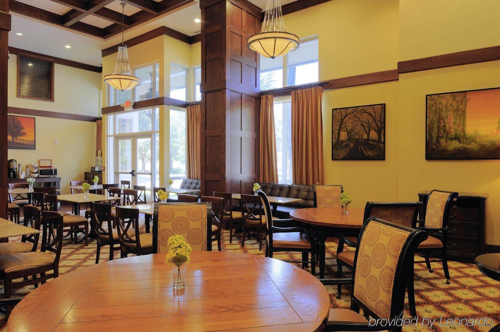 Tryp By Wyndham 4* Savannah