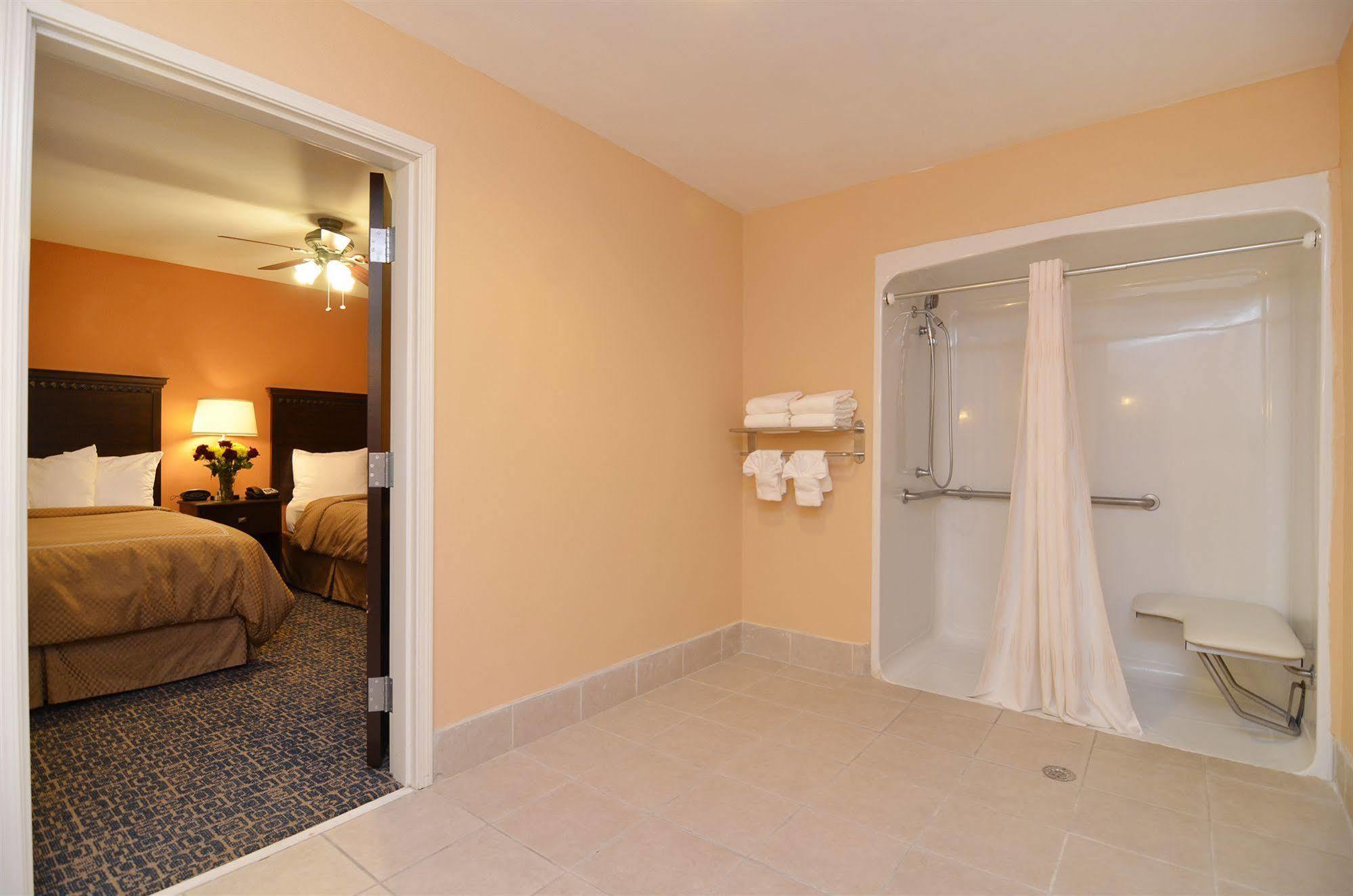 Comfort Gateway I-95 Savannah