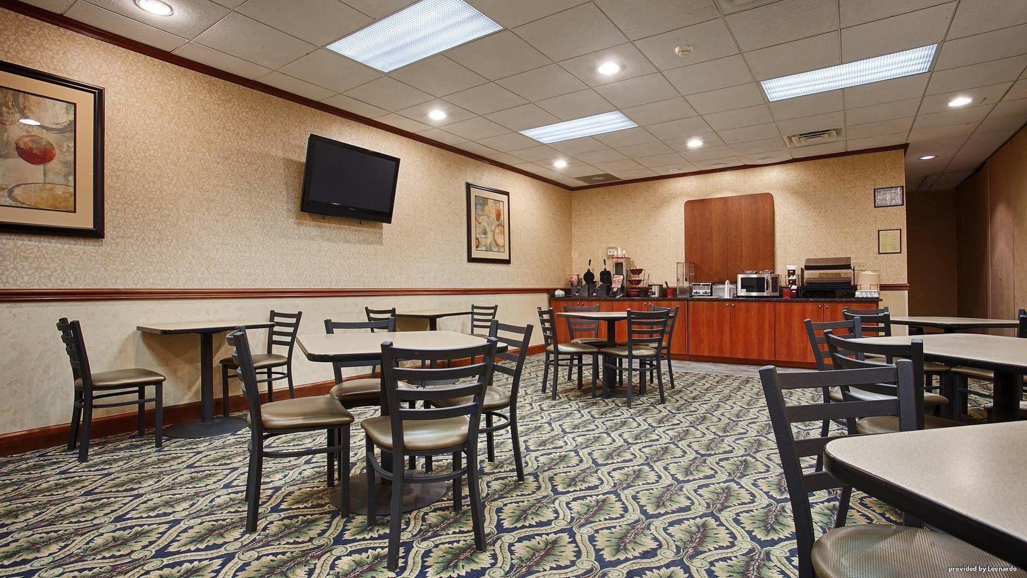 Ramada By Wyndham Savannah Gateway