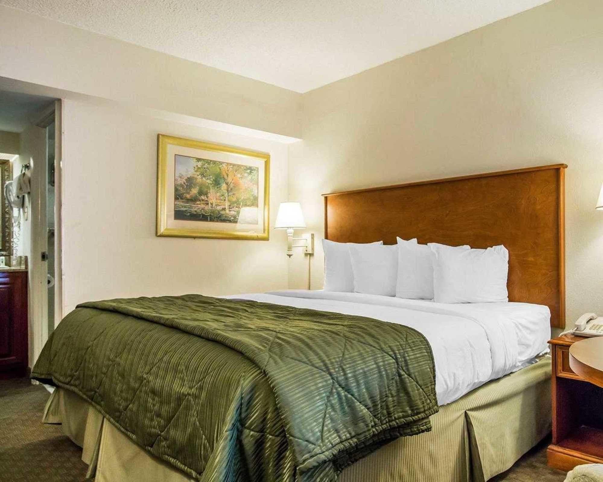 Inn Quality Historic District Savannah