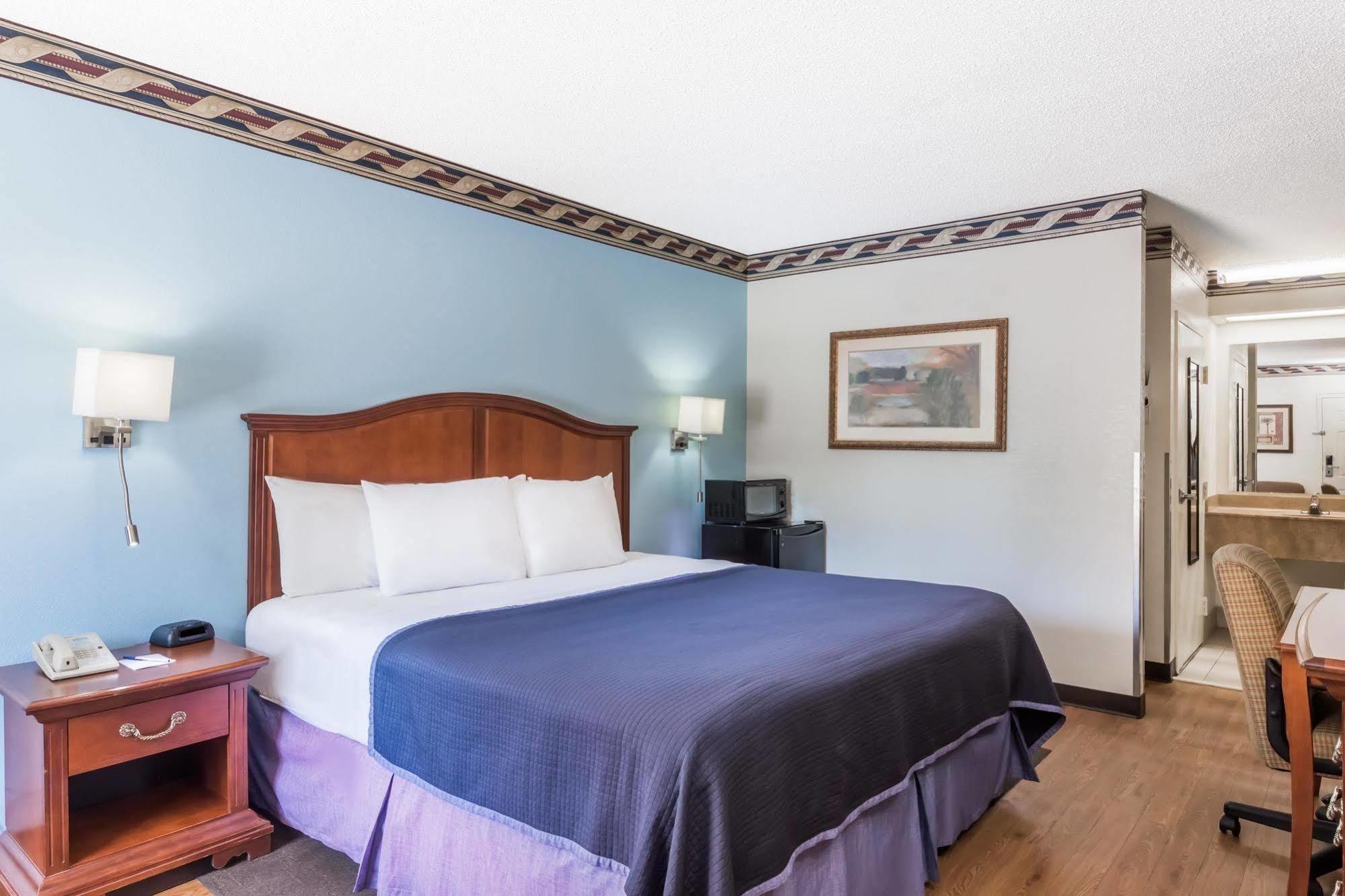 Hotel Howard Johnson By Wyndham Ga