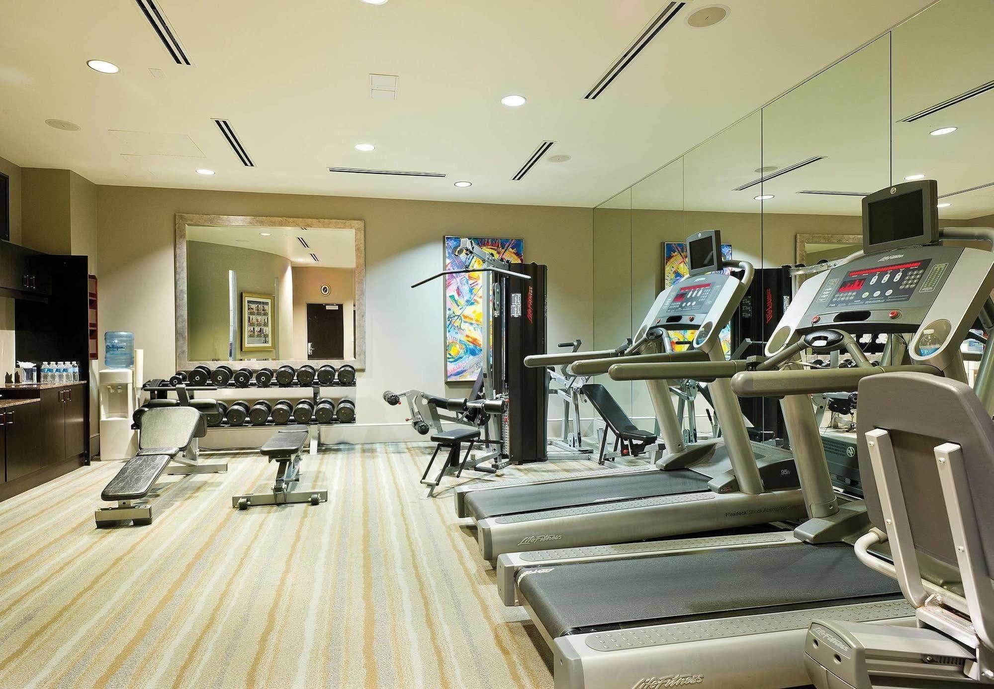Mansion On Forsyth Park 4*