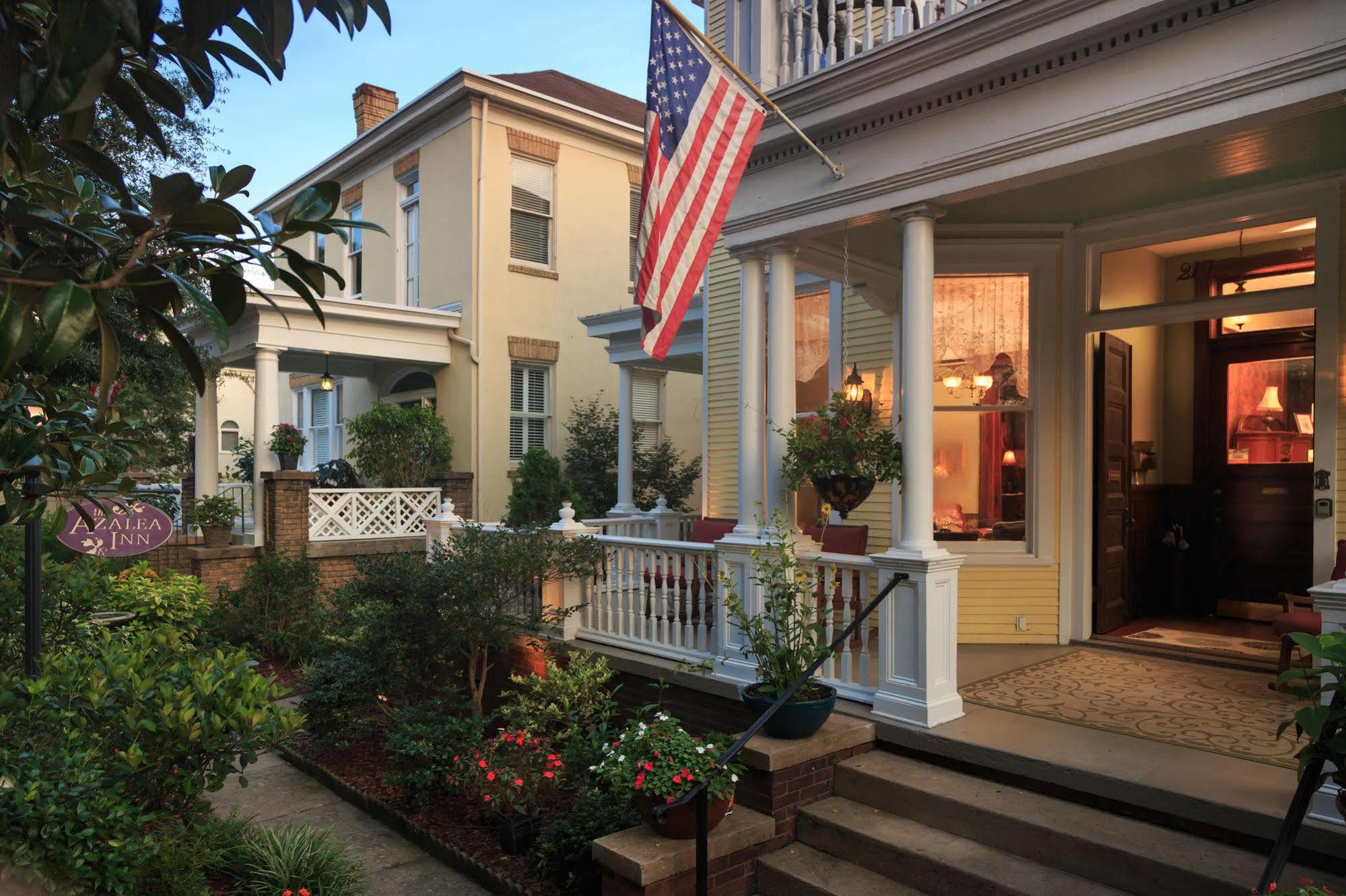 Azalea And Bed & Breakfast Savannah