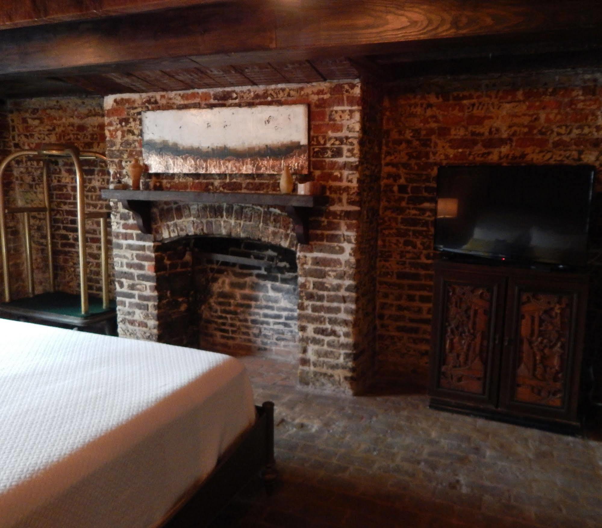 Apartment The Dulinn On York Savannah