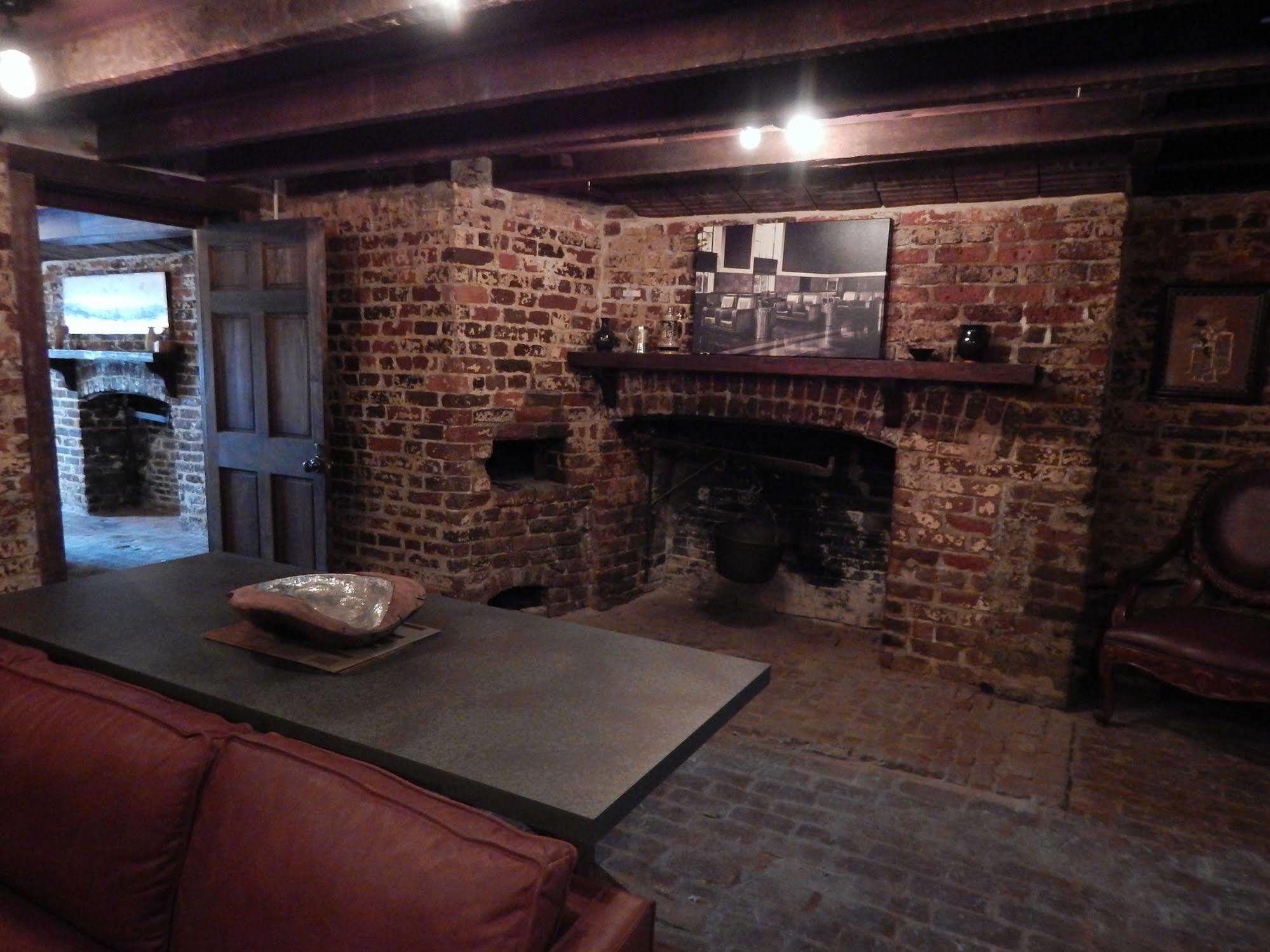 Apartment The Dulinn On York Savannah