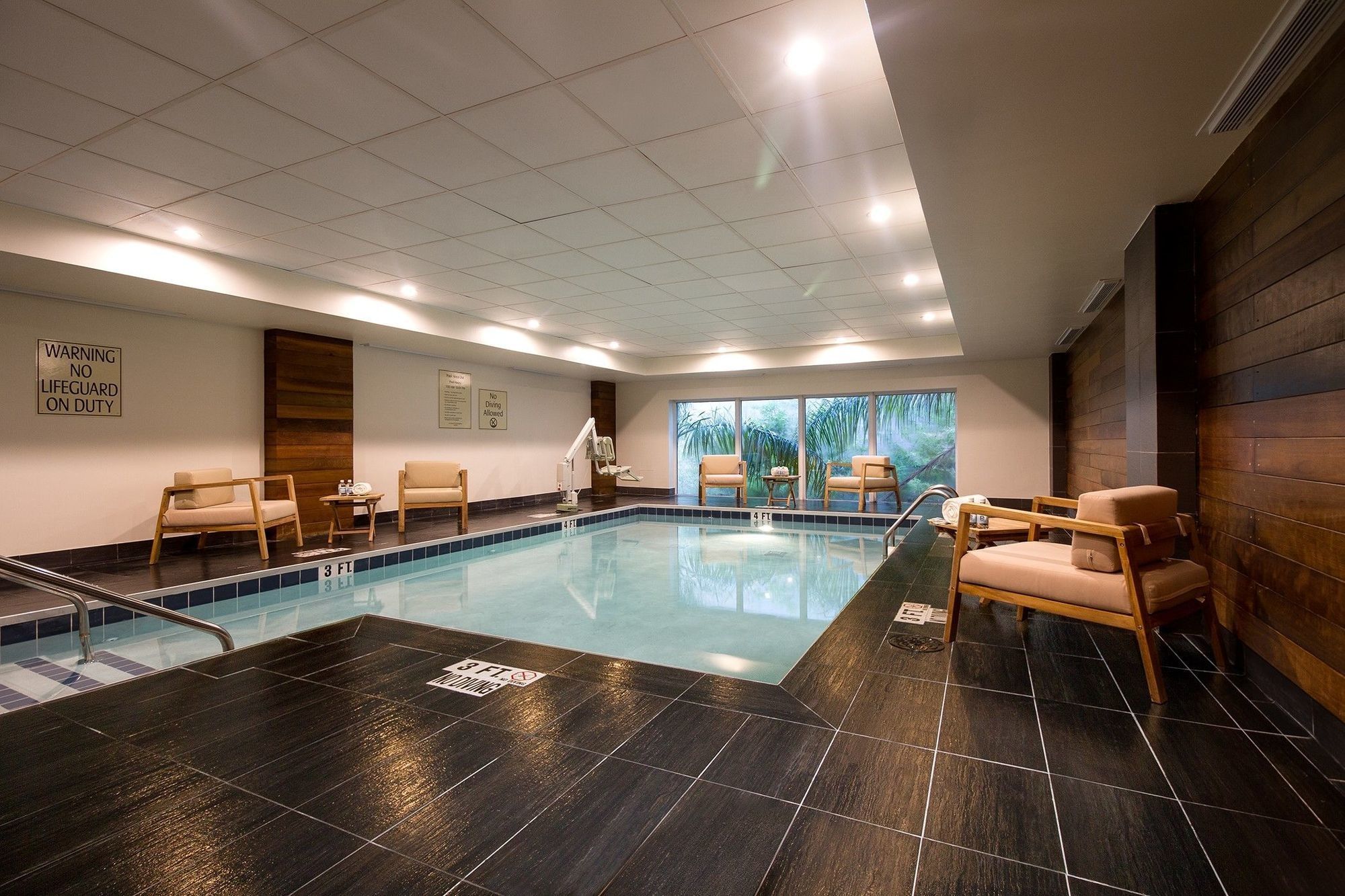 Tryp By Wyndham Savannah