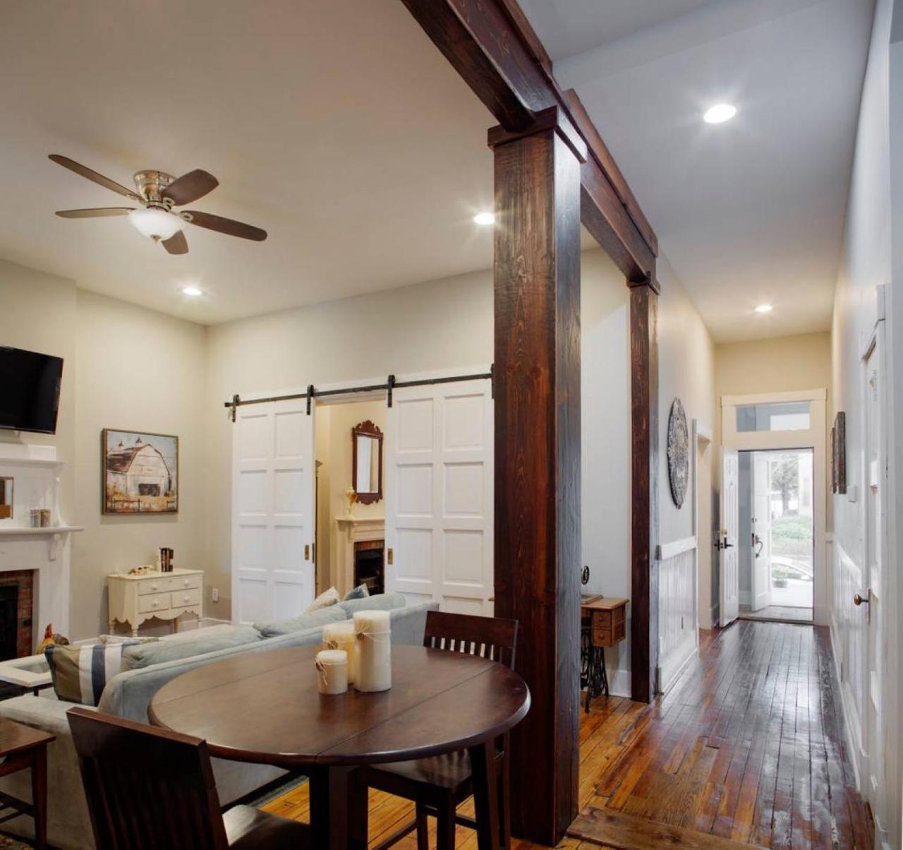 414 Waldburg A - Newly Renovated Apt With Outdoor Space! Apartment *