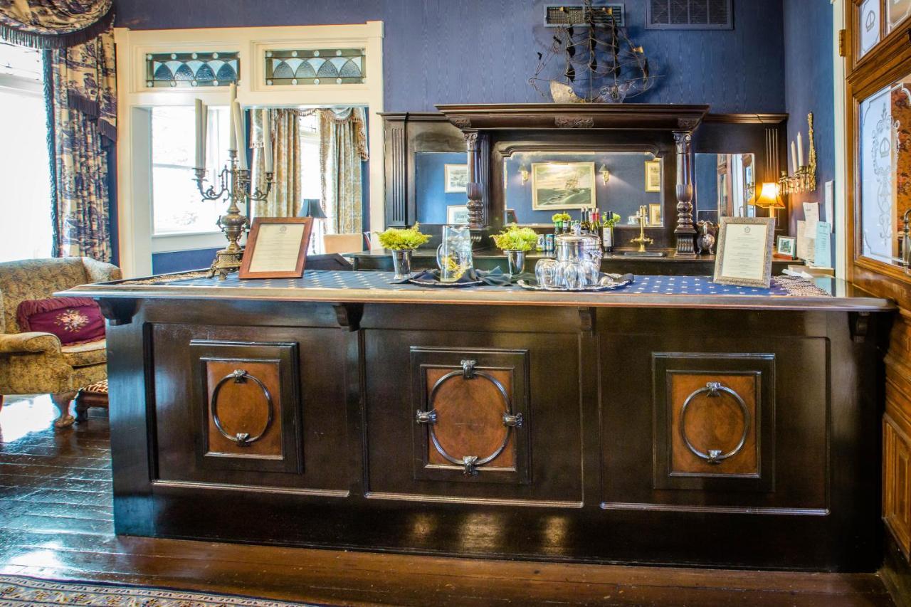 Hotel Ballastone Savannah