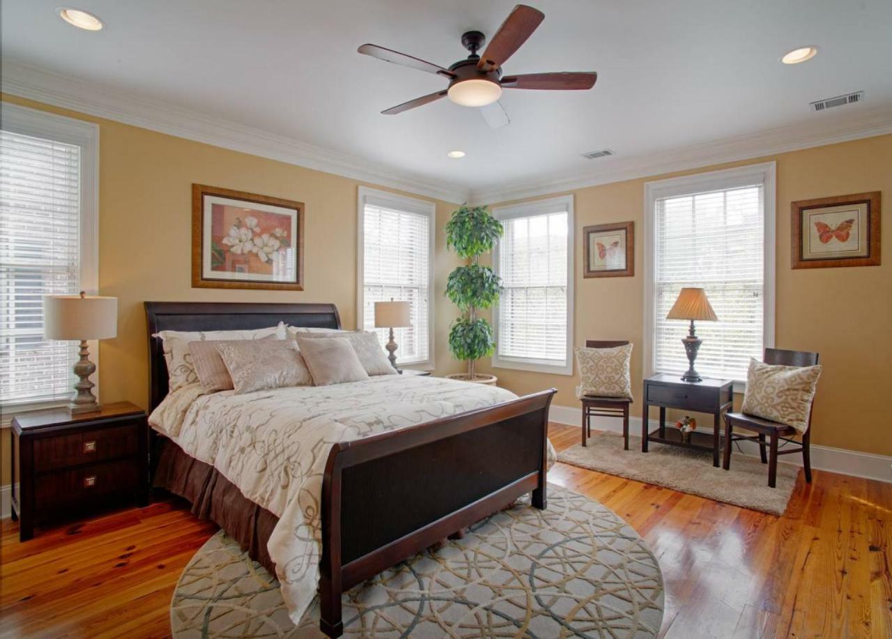 Holiday home Beautiful 3bed Townhome In Historic Downtown Savannah