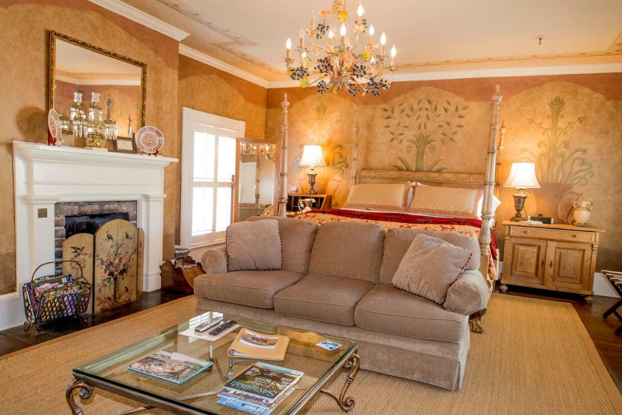 Hotel Ballastone Savannah