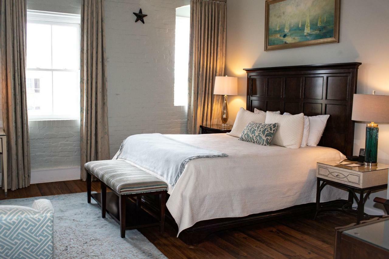 Olde Harbour Inn, Historic Of Collection Hotel 4*