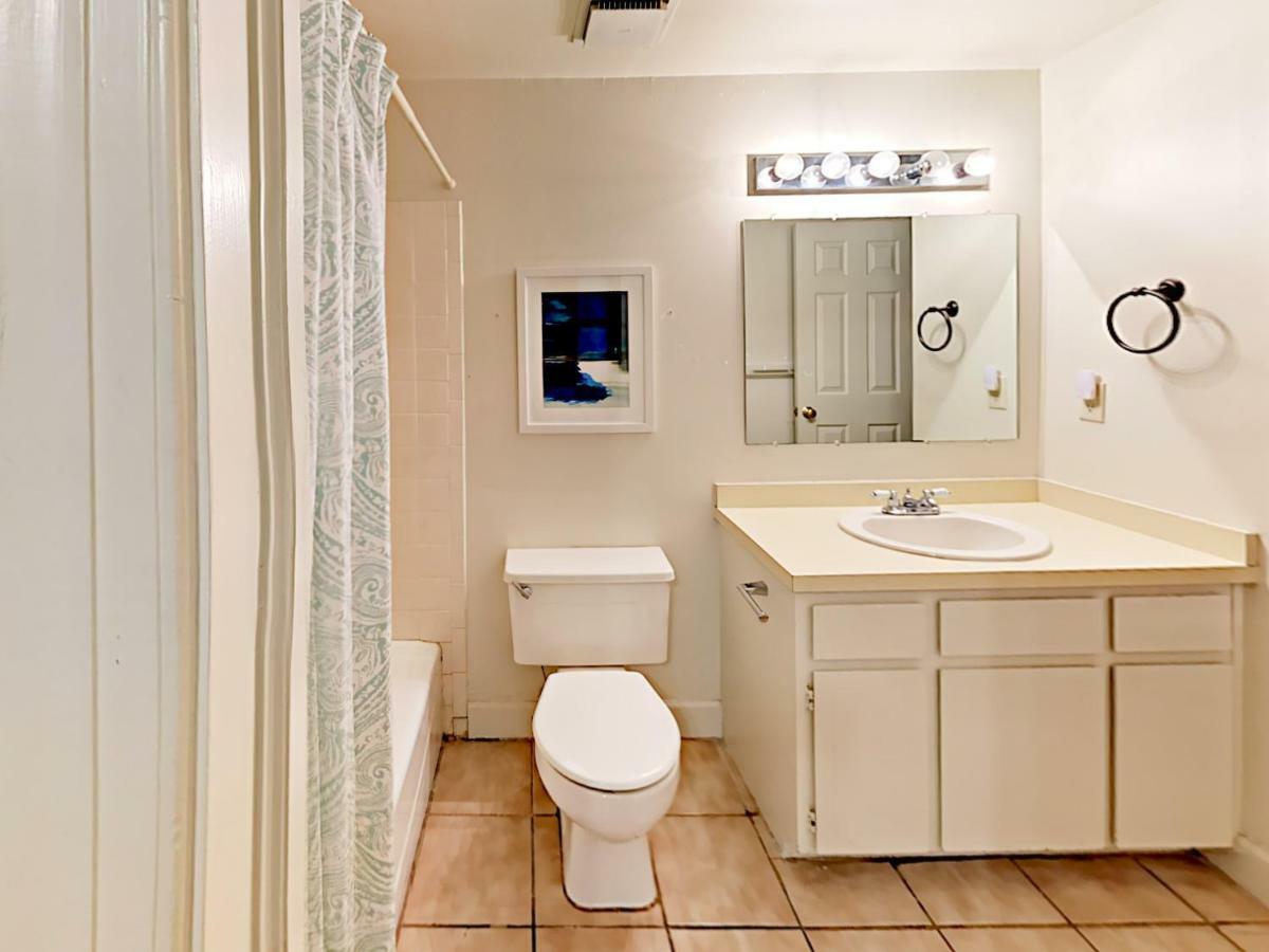 Holiday home 127 E Liberty Townhouse Unit B Savannah