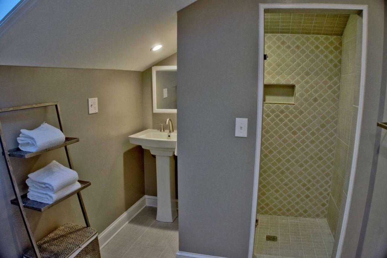 Downtown Oasis 4* Savannah
