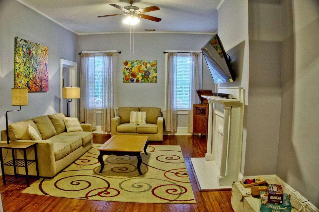 Bed & Breakfast Downtown Oasis 4*