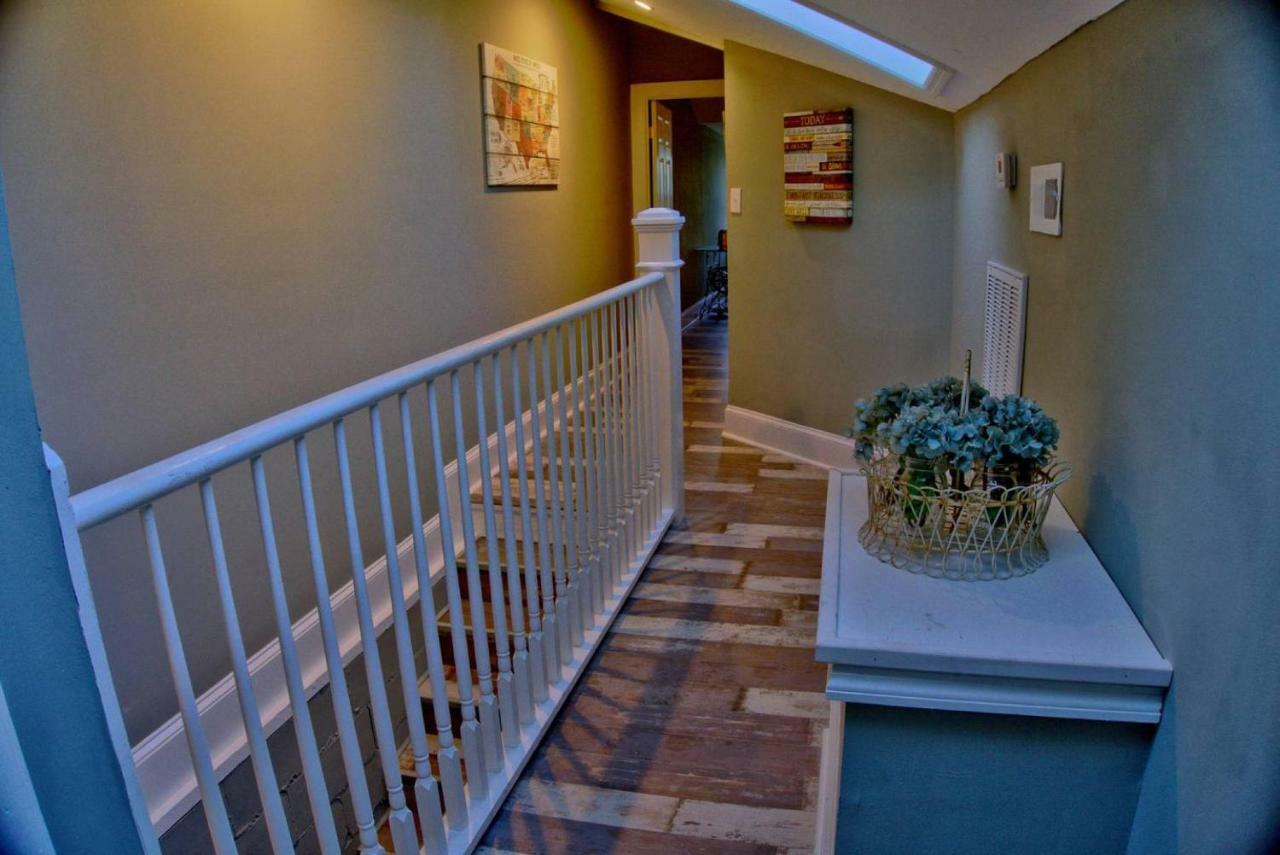 Bed & Breakfast Downtown Oasis 4*