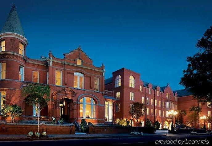 Mansion On Forsyth Park Hotel 4*