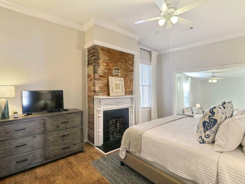 Apartment Gallery - Parkside Manor Savannah