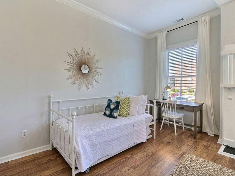 Gallery - Parkside Manor Savannah