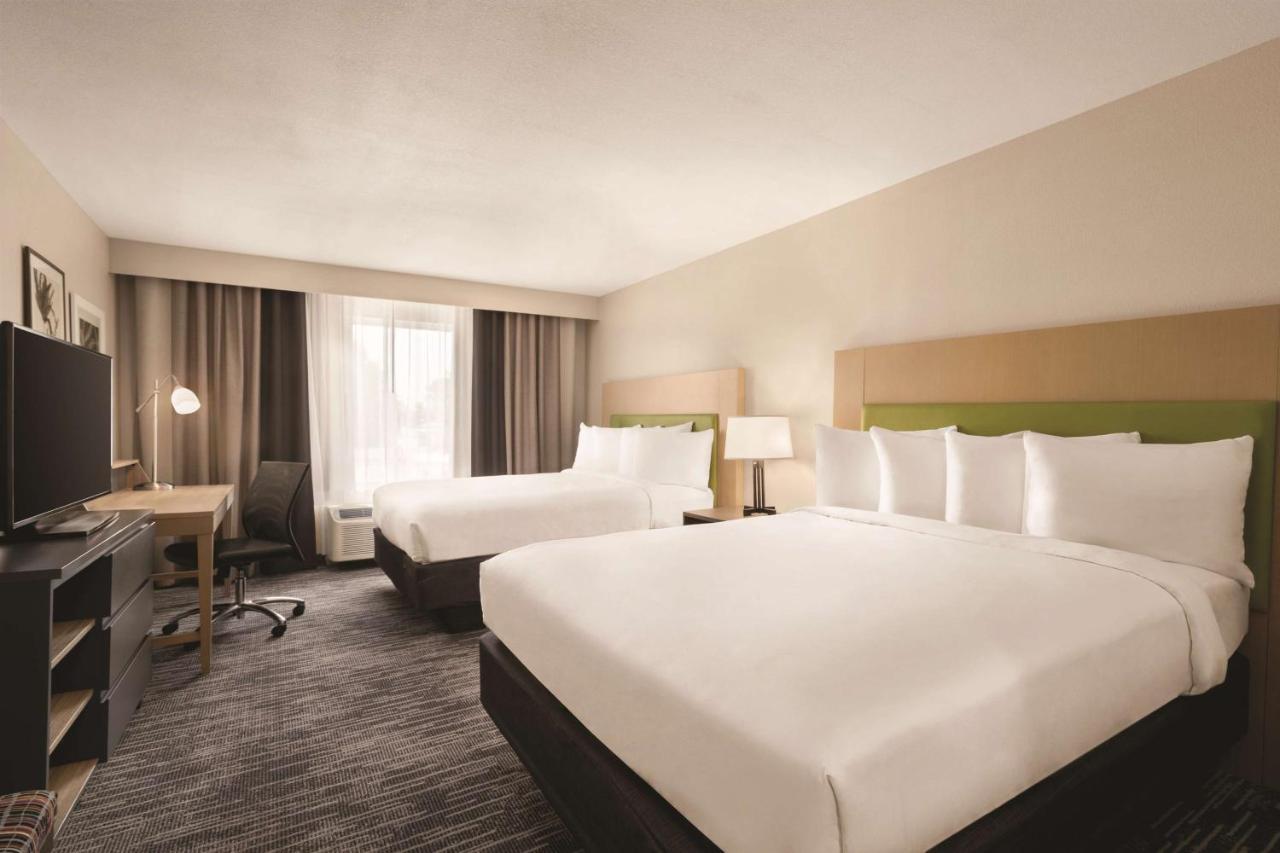 Country & By Radisson, Midtown, Ga