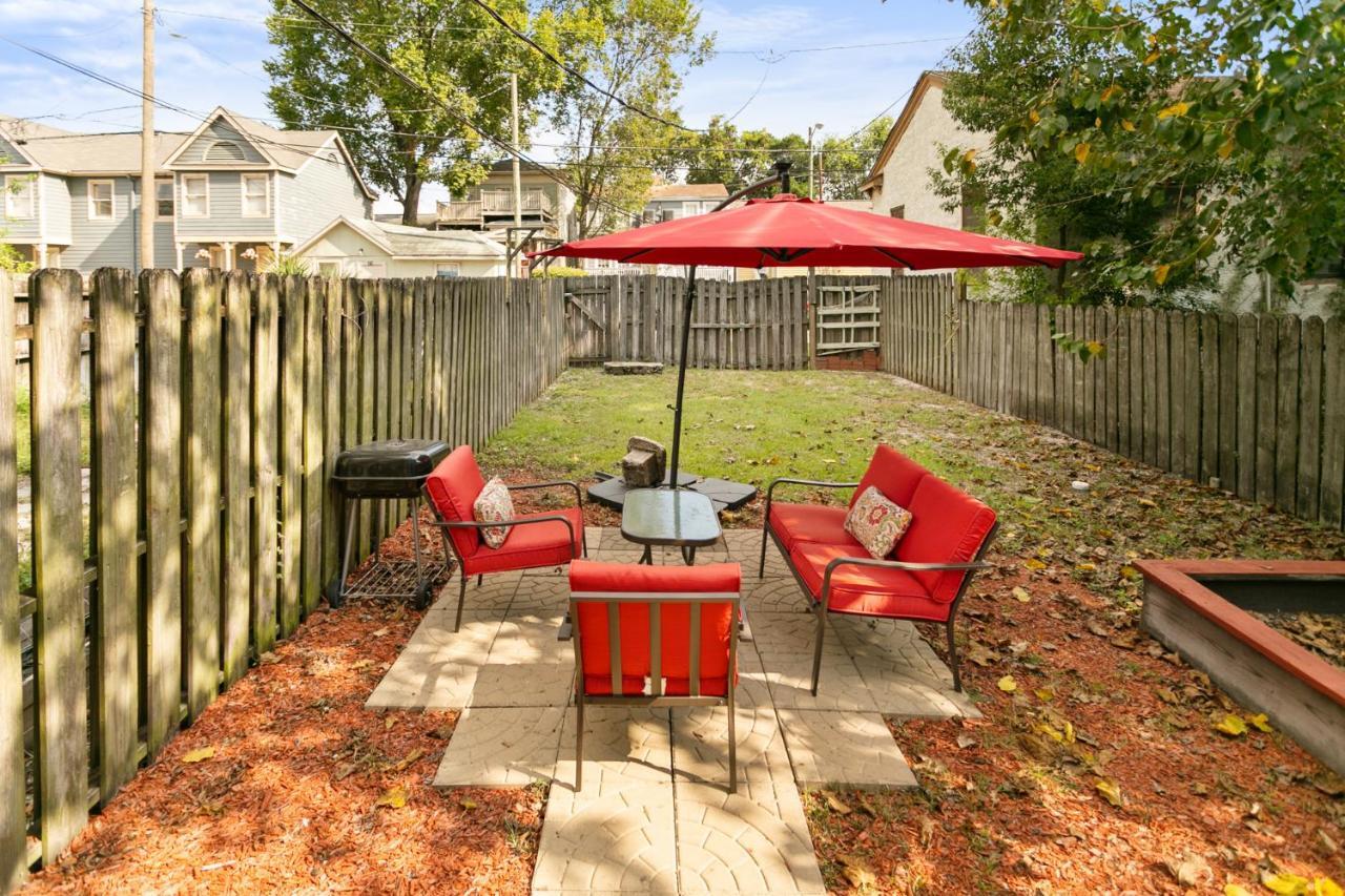 Magic 3-bedroom Townhouse On Forsyth Savannah