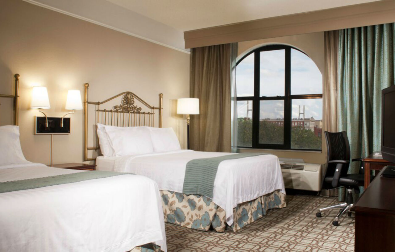 Courtyard By Marriott Downtown - Historic District 3* Savannah