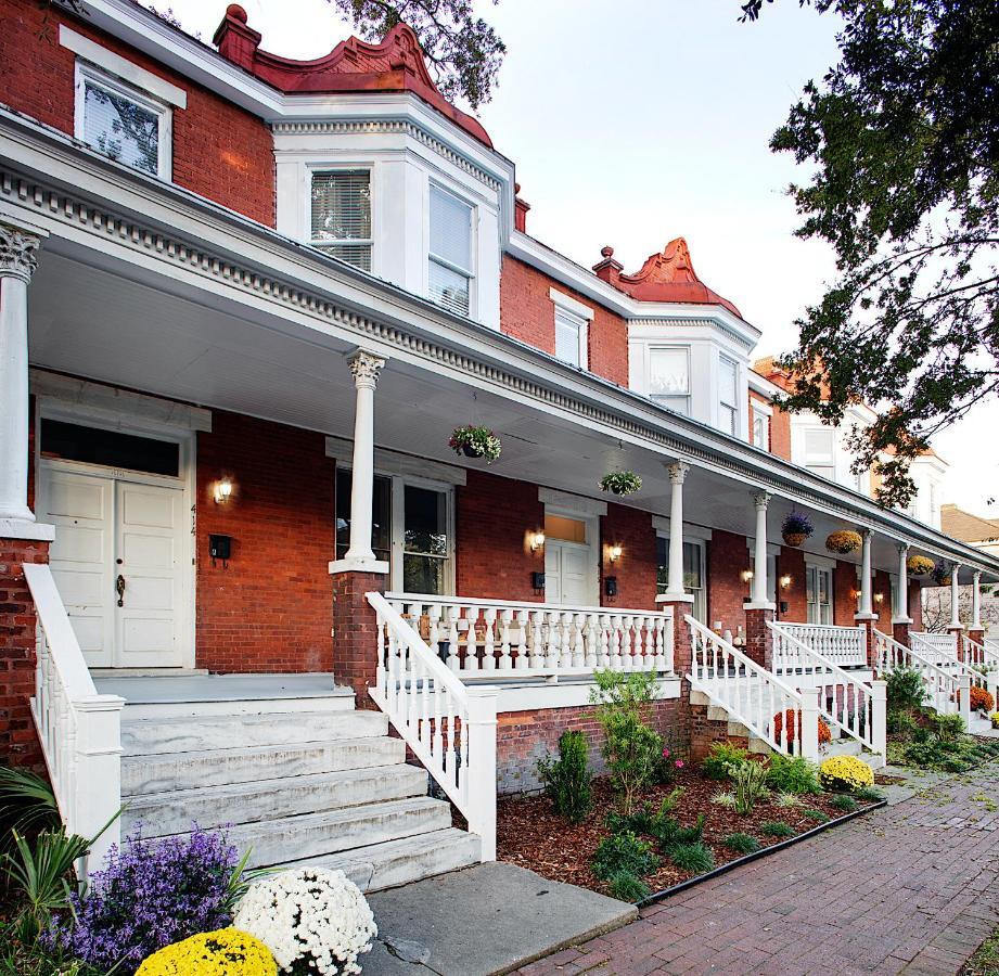 Newly Renovated Historic Townhome! * Savannah