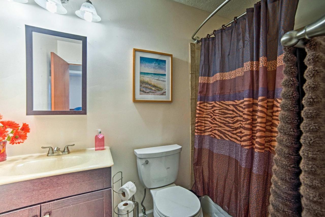 Updated With Yard - Near River Street! *