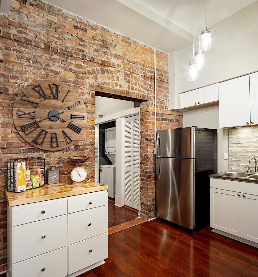 4 Bedroom Beauty In Historic Building Holiday home *