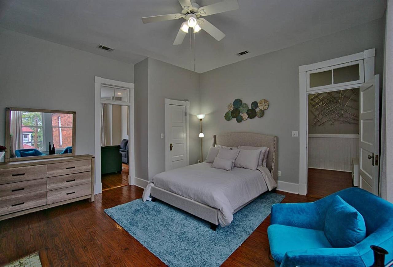 Bed & Breakfast Modern 4 Bed Brownstone In Historic Downtown *