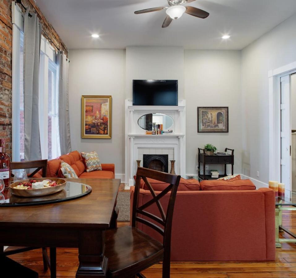 Modern 4 Bed Brownstone In Historic Downtown * Savannah