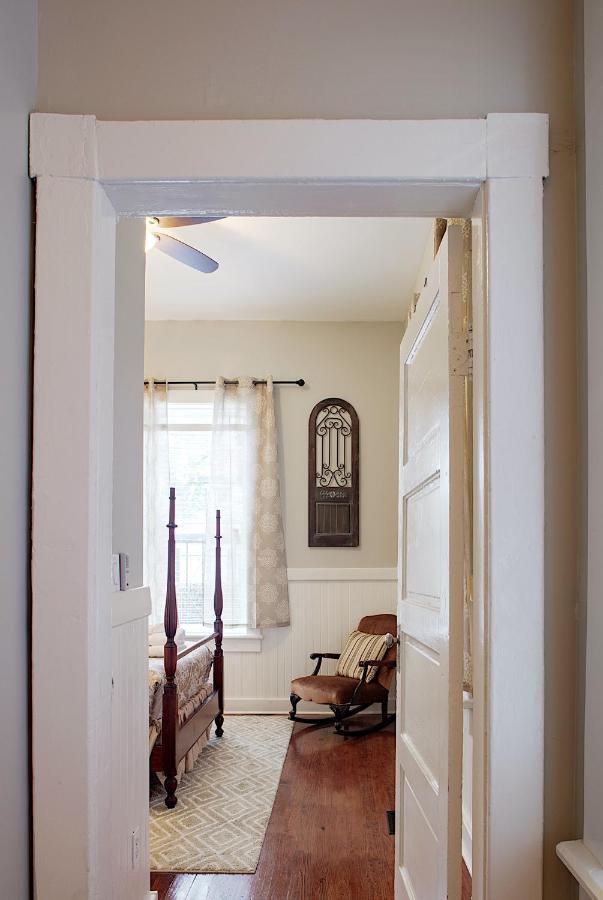 4 Bedroom Beauty In Historic Building * Savannah