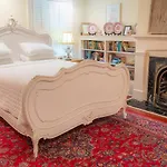 Justine Inn Savannah