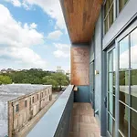 2Br Loft With Terrace