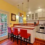Washington Square Manor